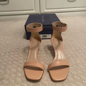 Stuart Weitzman nude short heels